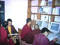 Monks and nuns learn about computers